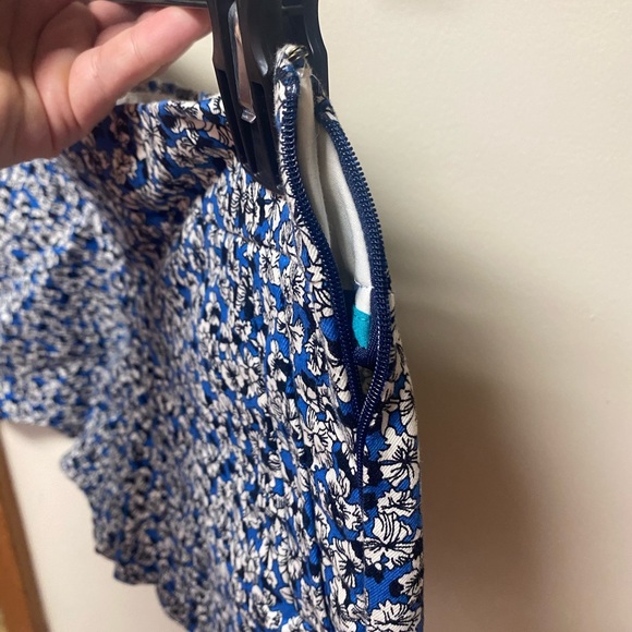 J. Crew 3” inseam short - Picture 4 of 5